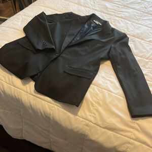 TIFFANY & Co. WARDROVE